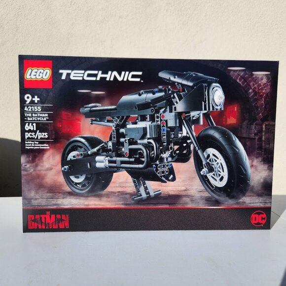 LEGO Technic BATMAN BATCYCLE Set 42155, 2022 Movie Toy  NEW  Technic Batman BATCYCLE Set 42155 Motorcycle Collectible Toy Model Buil